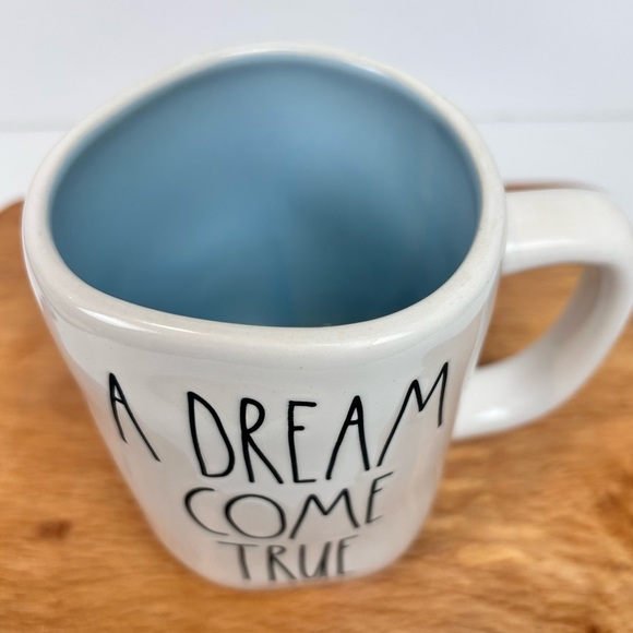 Rae Dunn “A Dream Come True” cream coffee mug, Disney Princess Collection, New - Picture 4 of 9